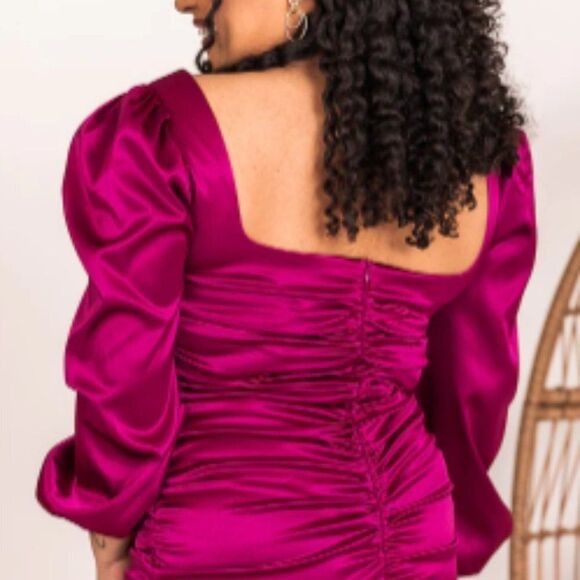 PINK LILY PLUS SIZE SATIN RUCHED STRETCH SQUARE NECK PARTY DRESS - Picture 3 of 4